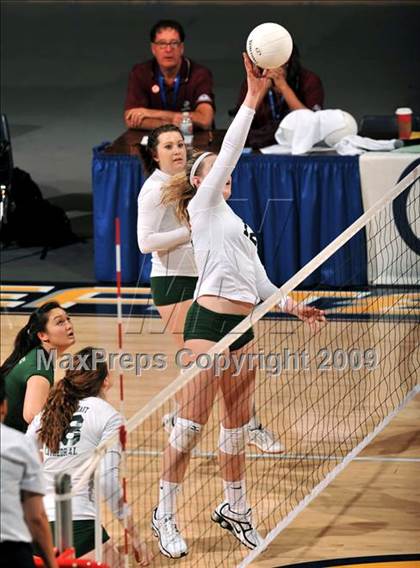 Thumbnail 3 in Sacred Heart Cathedral vs. Cathedral (CIF State D3 Final) photogallery.