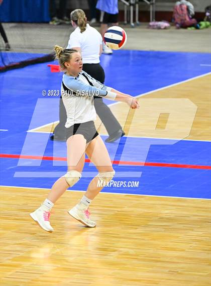 Thumbnail 2 in Chaparral vs. Pueblo West (CHSAA 5A 1st Round) photogallery.
