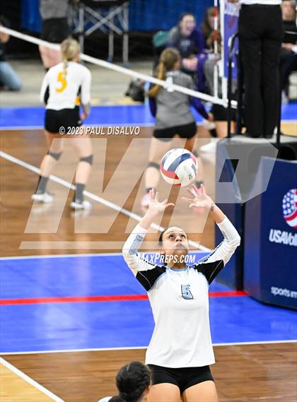 Thumbnail 1 in Chaparral vs. Pueblo West (CHSAA 5A 1st Round) photogallery.