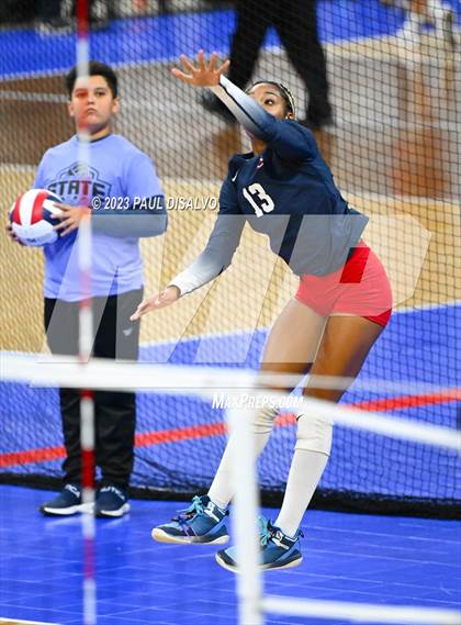 Thumbnail 1 in Chaparral vs. Pueblo West (CHSAA 5A 1st Round) photogallery.