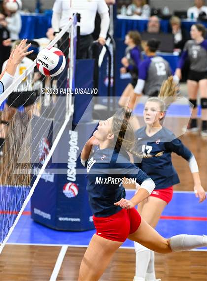 Thumbnail 2 in Chaparral vs. Pueblo West (CHSAA 5A 1st Round) photogallery.
