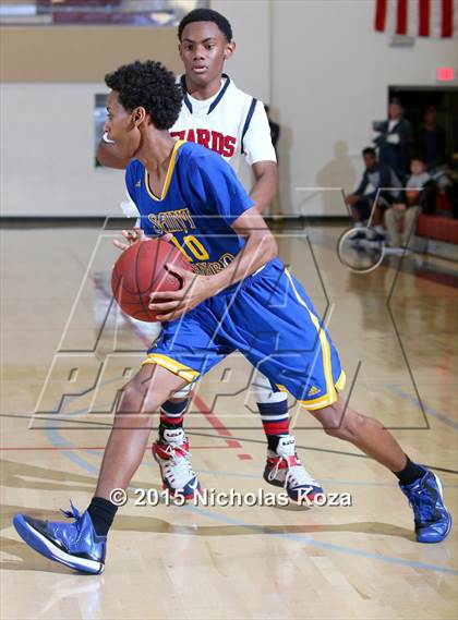 Thumbnail 2 in Bellarmine-Jefferson vs. St. Bernard (D1 Bound So Cal Christmas Classic) photogallery.