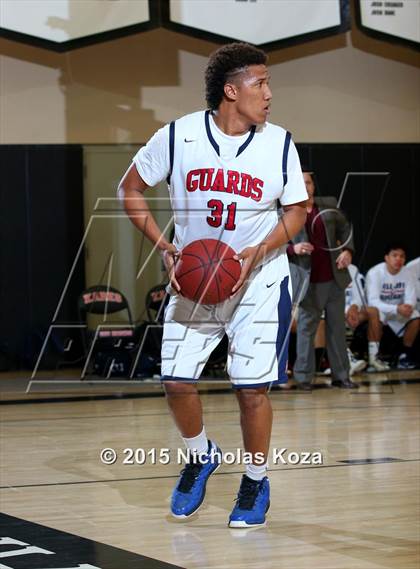 Thumbnail 2 in Bellarmine-Jefferson vs. St. Bernard (D1 Bound So Cal Christmas Classic) photogallery.