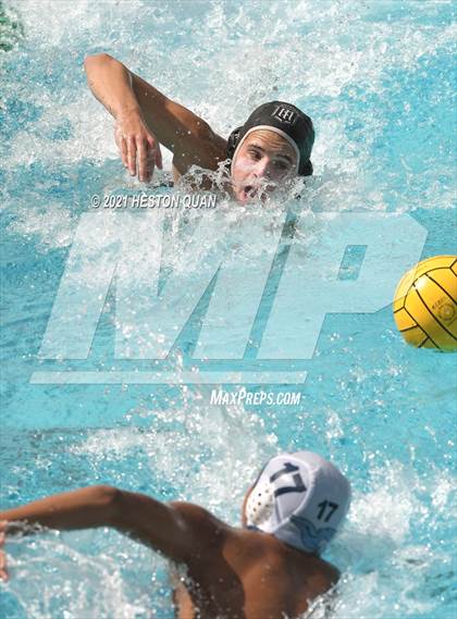 Thumbnail 2 in Walnut vs. Servite (Diamond Bar Classic) photogallery.