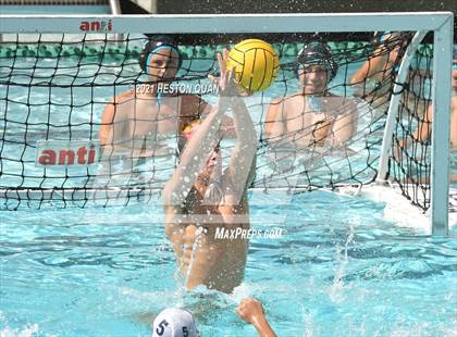 Thumbnail 2 in Walnut vs. Servite (Diamond Bar Classic) photogallery.