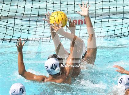 Thumbnail 1 in Walnut vs. Servite (Diamond Bar Classic) photogallery.