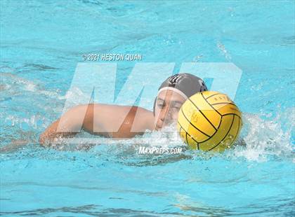 Thumbnail 2 in Walnut vs. Servite (Diamond Bar Classic) photogallery.