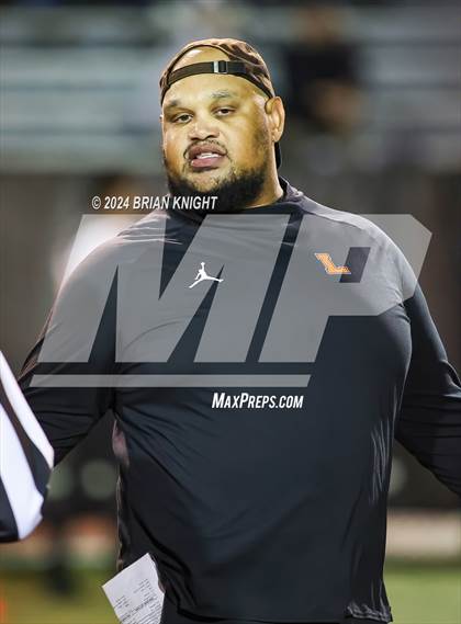 Thumbnail 3 in Lakeland vs. Tampa Bay Tech (FHSAA 5A Regional Semifinal)  photogallery.