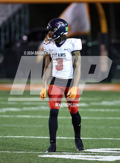 Thumbnail 3 in Lakeland vs. Tampa Bay Tech (FHSAA 5A Regional Semifinal)  photogallery.