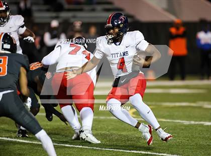 Thumbnail 3 in Lakeland vs. Tampa Bay Tech (FHSAA 5A Regional Semifinal)  photogallery.