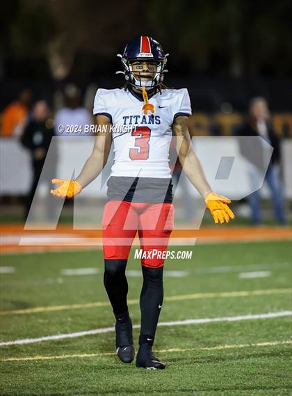 Thumbnail 1 in Lakeland vs. Tampa Bay Tech (FHSAA 5A Regional Semifinal)  photogallery.