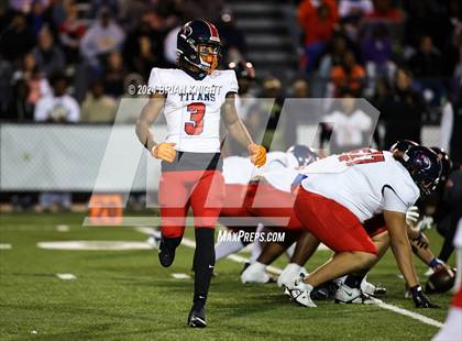 Thumbnail 3 in Lakeland vs. Tampa Bay Tech (FHSAA 5A Regional Semifinal)  photogallery.