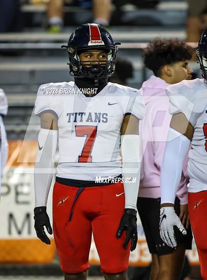Thumbnail 1 in Lakeland vs. Tampa Bay Tech (FHSAA 5A Regional Semifinal)  photogallery.