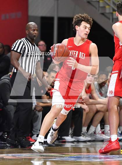 Thumbnail 3 in Sierra Canyon vs. Mater Dei (CIF SS Open DIV Final) photogallery.
