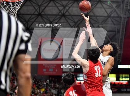 Thumbnail 3 in Sierra Canyon vs. Mater Dei (CIF SS Open DIV Final) photogallery.