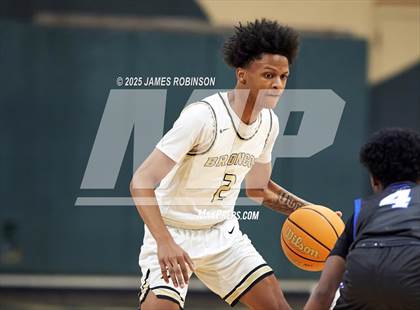 Thumbnail 1 in South Dade vs Davenport (Battle on the Island) photogallery.