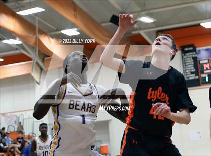 Thumbnail 1 in Tyler HEAT vs Brownsboro photogallery.