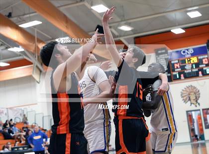 Thumbnail 3 in Tyler HEAT vs Brownsboro photogallery.