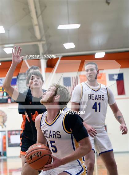 Thumbnail 1 in Tyler HEAT vs Brownsboro photogallery.