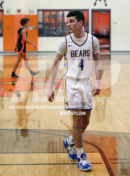 Thumbnail 1 in Tyler HEAT vs Brownsboro photogallery.