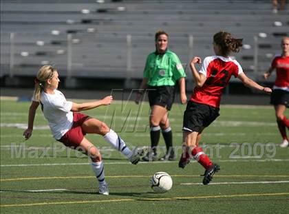 Thumbnail 2 in Chatfield vs. Fairview (5A Semifinals) photogallery.