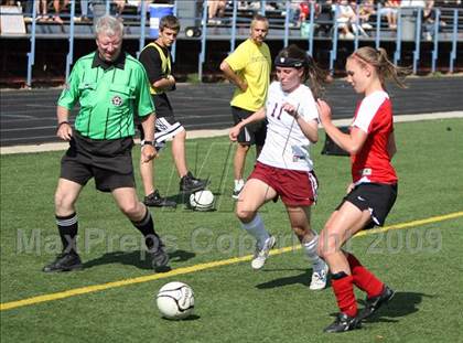 Thumbnail 3 in Chatfield vs. Fairview (5A Semifinals) photogallery.