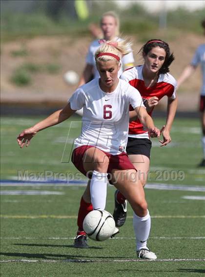 Thumbnail 1 in Chatfield vs. Fairview (5A Semifinals) photogallery.