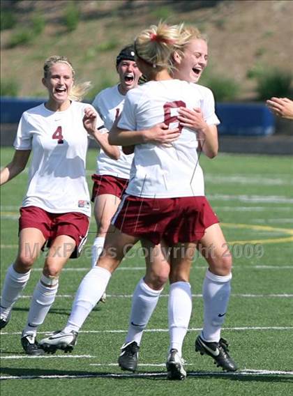 Thumbnail 1 in Chatfield vs. Fairview (5A Semifinals) photogallery.