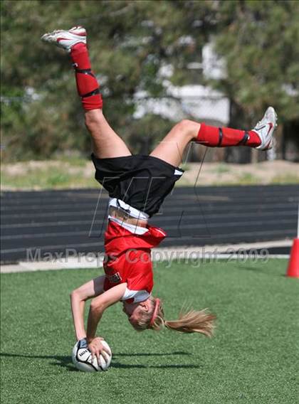 Thumbnail 1 in Chatfield vs. Fairview (5A Semifinals) photogallery.
