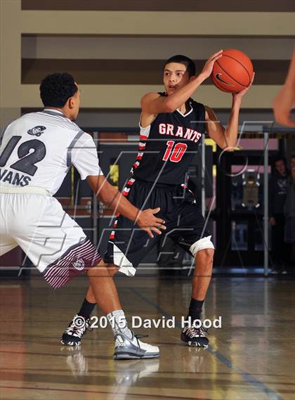 Thumbnail 1 in Grants vs. Rancho Mirage (MaxPreps Holiday Classic Design Pro Championship) photogallery.
