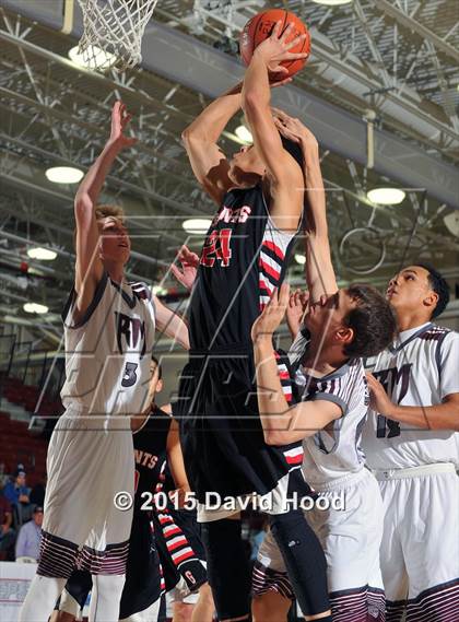 Thumbnail 1 in Grants vs. Rancho Mirage (MaxPreps Holiday Classic Design Pro Championship) photogallery.