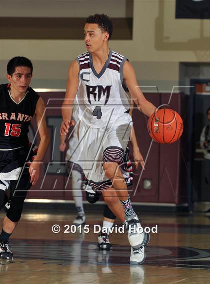 Thumbnail 2 in Grants vs. Rancho Mirage (MaxPreps Holiday Classic Design Pro Championship) photogallery.