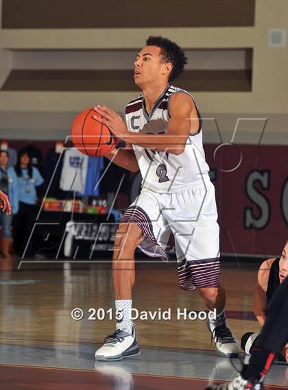 Thumbnail 2 in Grants vs. Rancho Mirage (MaxPreps Holiday Classic Design Pro Championship) photogallery.