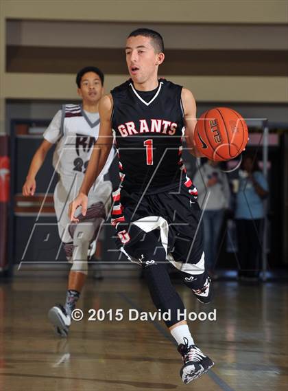 Thumbnail 1 in Grants vs. Rancho Mirage (MaxPreps Holiday Classic Design Pro Championship) photogallery.