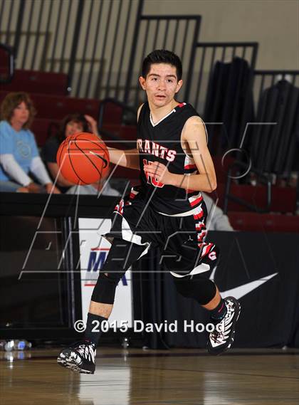 Thumbnail 3 in Grants vs. Rancho Mirage (MaxPreps Holiday Classic Design Pro Championship) photogallery.