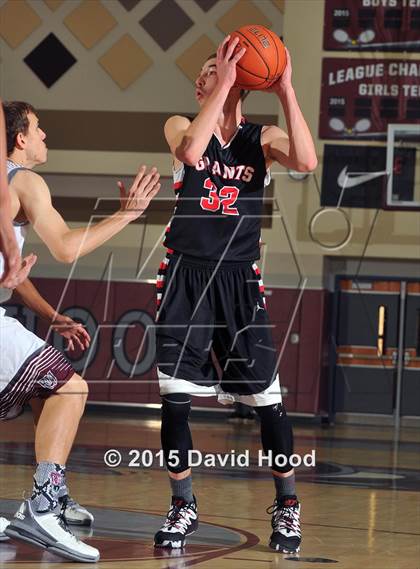 Thumbnail 2 in Grants vs. Rancho Mirage (MaxPreps Holiday Classic Design Pro Championship) photogallery.