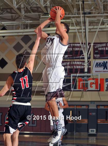 Thumbnail 3 in Grants vs. Rancho Mirage (MaxPreps Holiday Classic Design Pro Championship) photogallery.