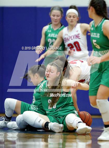 Thumbnail 1 in Azle vs Grapevine photogallery.