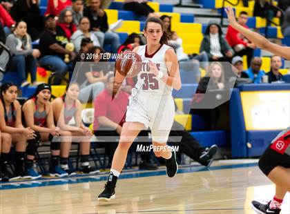 Thumbnail 3 in Sacred Heart Prep vs. Seaside (CIF CCS D4 Championship) photogallery.