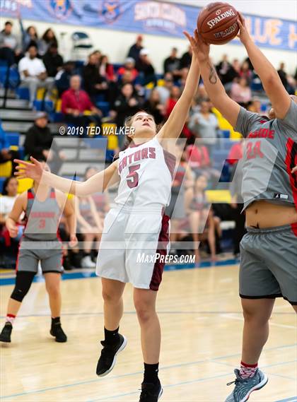 Thumbnail 3 in Sacred Heart Prep vs. Seaside (CIF CCS D4 Championship) photogallery.