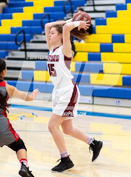 Thumbnail 1 in Sacred Heart Prep vs. Seaside (CIF CCS D4 Championship) photogallery.