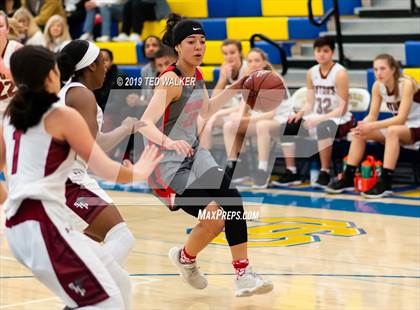 Thumbnail 3 in Sacred Heart Prep vs. Seaside (CIF CCS D4 Championship) photogallery.