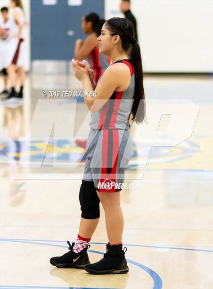 Thumbnail 1 in Sacred Heart Prep vs. Seaside (CIF CCS D4 Championship) photogallery.