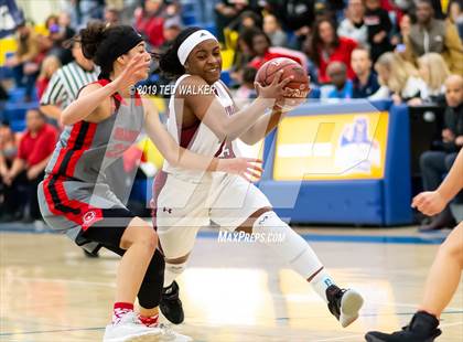 Thumbnail 1 in Sacred Heart Prep vs. Seaside (CIF CCS D4 Championship) photogallery.