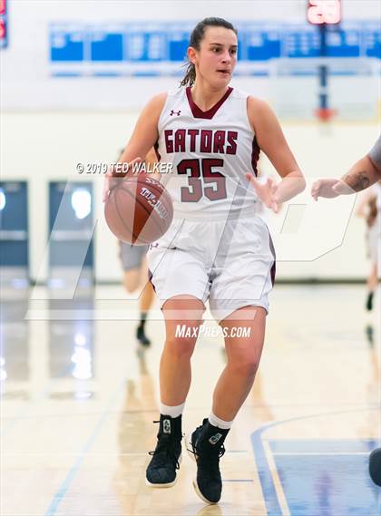 Thumbnail 2 in Sacred Heart Prep vs. Seaside (CIF CCS D4 Championship) photogallery.