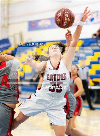 Thumbnail 2 in Sacred Heart Prep vs. Seaside (CIF CCS D4 Championship) photogallery.