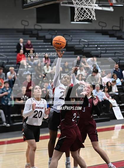 Thumbnail 1 in First Baptist vs. Tabernacle Christian photogallery.