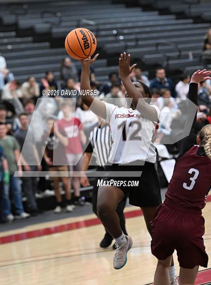 Thumbnail 1 in First Baptist vs. Tabernacle Christian photogallery.