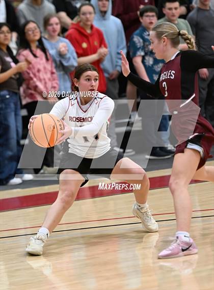 Thumbnail 3 in First Baptist vs. Tabernacle Christian photogallery.