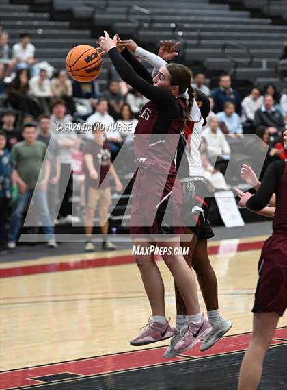 Thumbnail 1 in First Baptist vs. Tabernacle Christian photogallery.